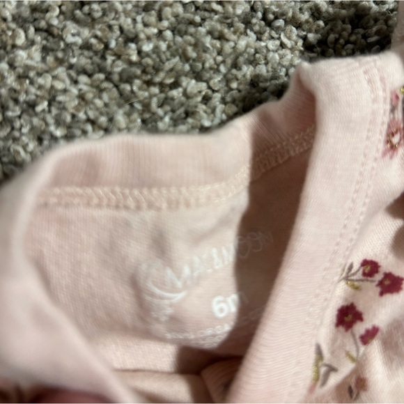 Bundle/Lot of Baby Footies and Coverall Outfits - EUC - 3-6 month - Picture 16 of 16